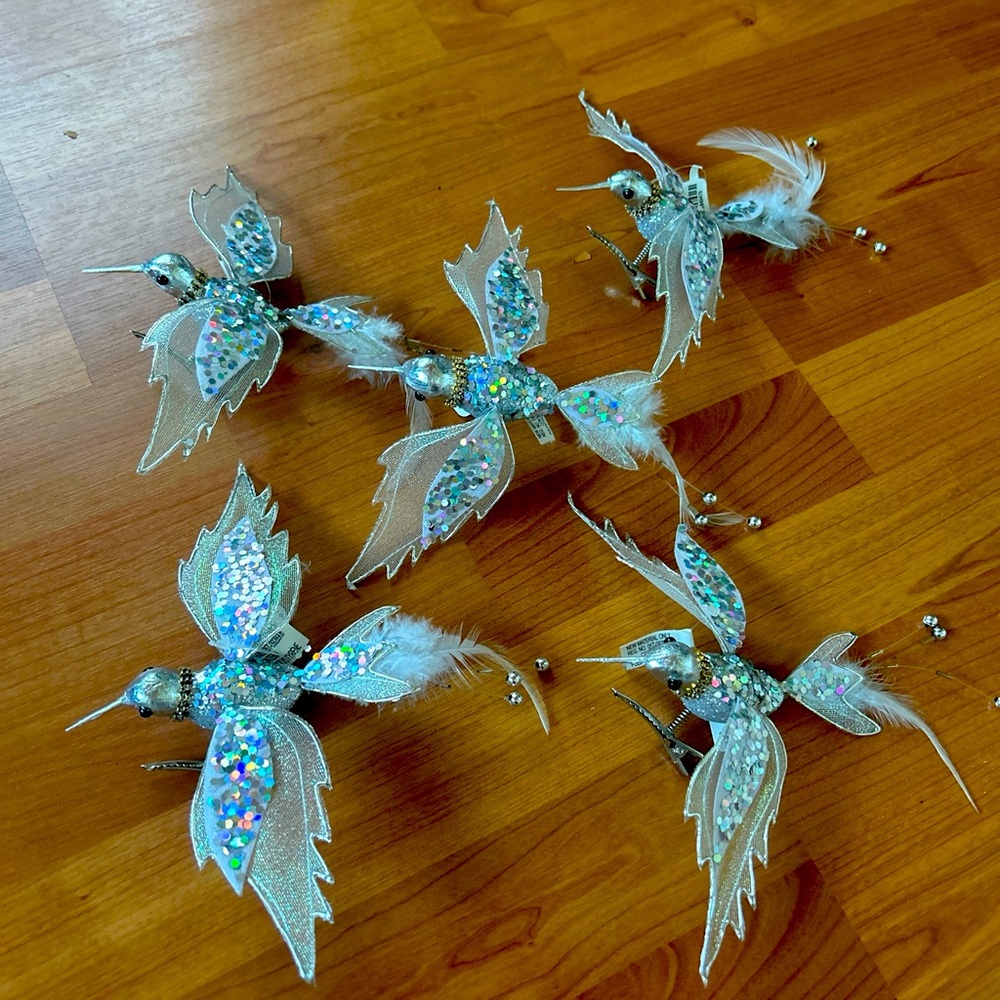 Pier One Silver Glitter Bird Ornaments Feathers Christmas Lot Of 5